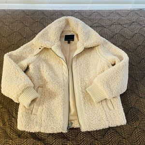 Banana Republic Cream Sherpa Jacket